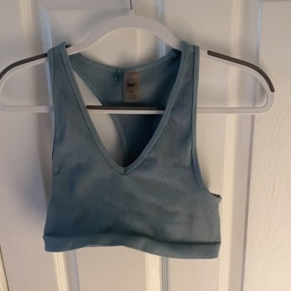 Aritzia TNA Tank Top